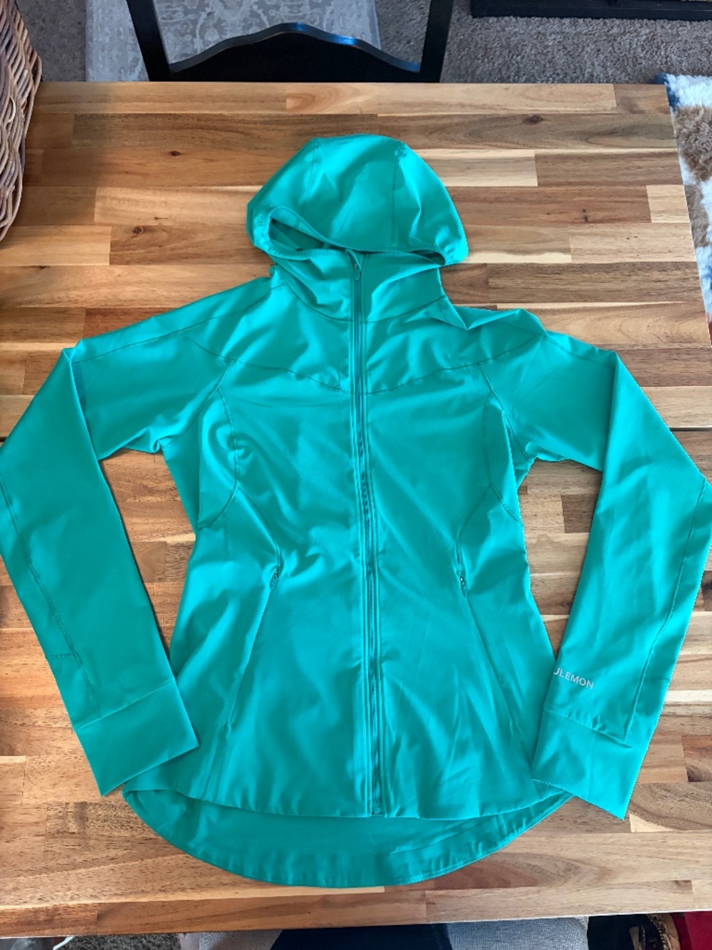 Lululemon Women’s Size 6 Teal Hooded Full Zip Running Jacket Thumbholes